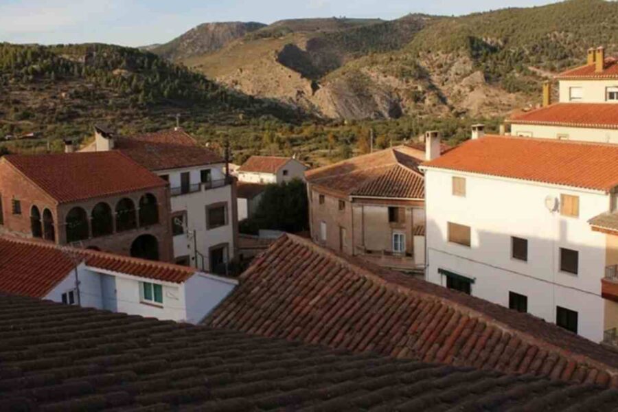El pueblo de Cuenca que busca gente para vivir allí: hay trabajo y viviendas