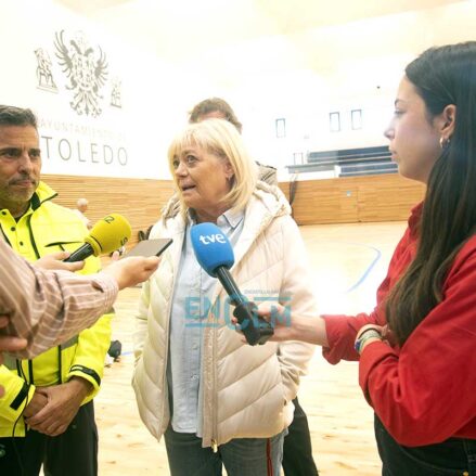 Fotos | Los ciudadanos aprenden a atender en situaciones límite en el taller de RCP Básico del Colegio Oficial de Médicos de Toledo — imagen 11