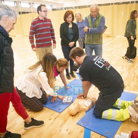 Fotos | Los ciudadanos aprenden a atender en situaciones límite en el taller de RCP Básico del Colegio Oficial de Médicos de Toledo — imagen 13