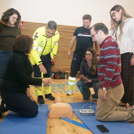 Fotos | Los ciudadanos aprenden a atender en situaciones límite en el taller de RCP Básico del Colegio Oficial de Médicos de Toledo — imagen 8