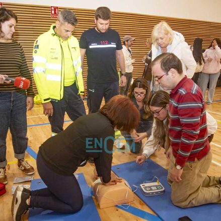 Fotos | Los ciudadanos aprenden a atender en situaciones límite en el taller de RCP Básico del Colegio Oficial de Médicos de Toledo — imagen 23